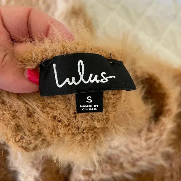 Lulus tan fuzzy sweater - Picture 10 of 10